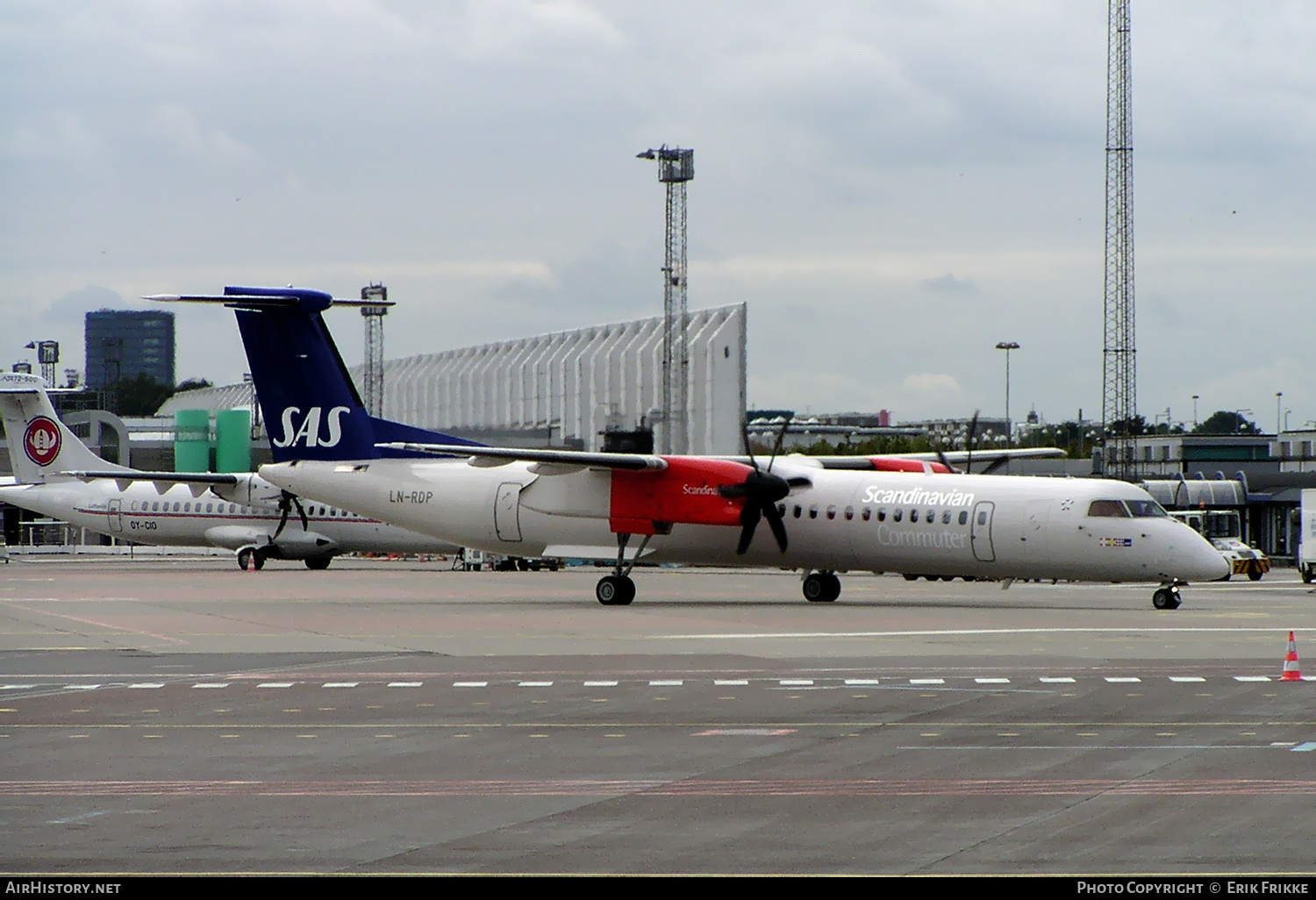 Aircraft Photo of LN-RDP | Bombardier DHC-8-402 Dash 8 | Scandinavian Commuter - SAS | AirHistory.net #614058