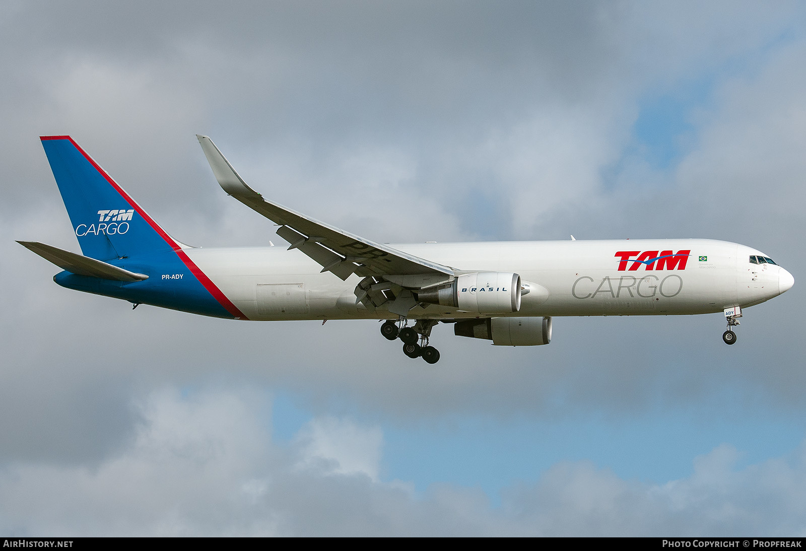 Aircraft Photo of PR-ADY | Boeing 767-316F/ER | TAM Cargo | AirHistory.net #614090