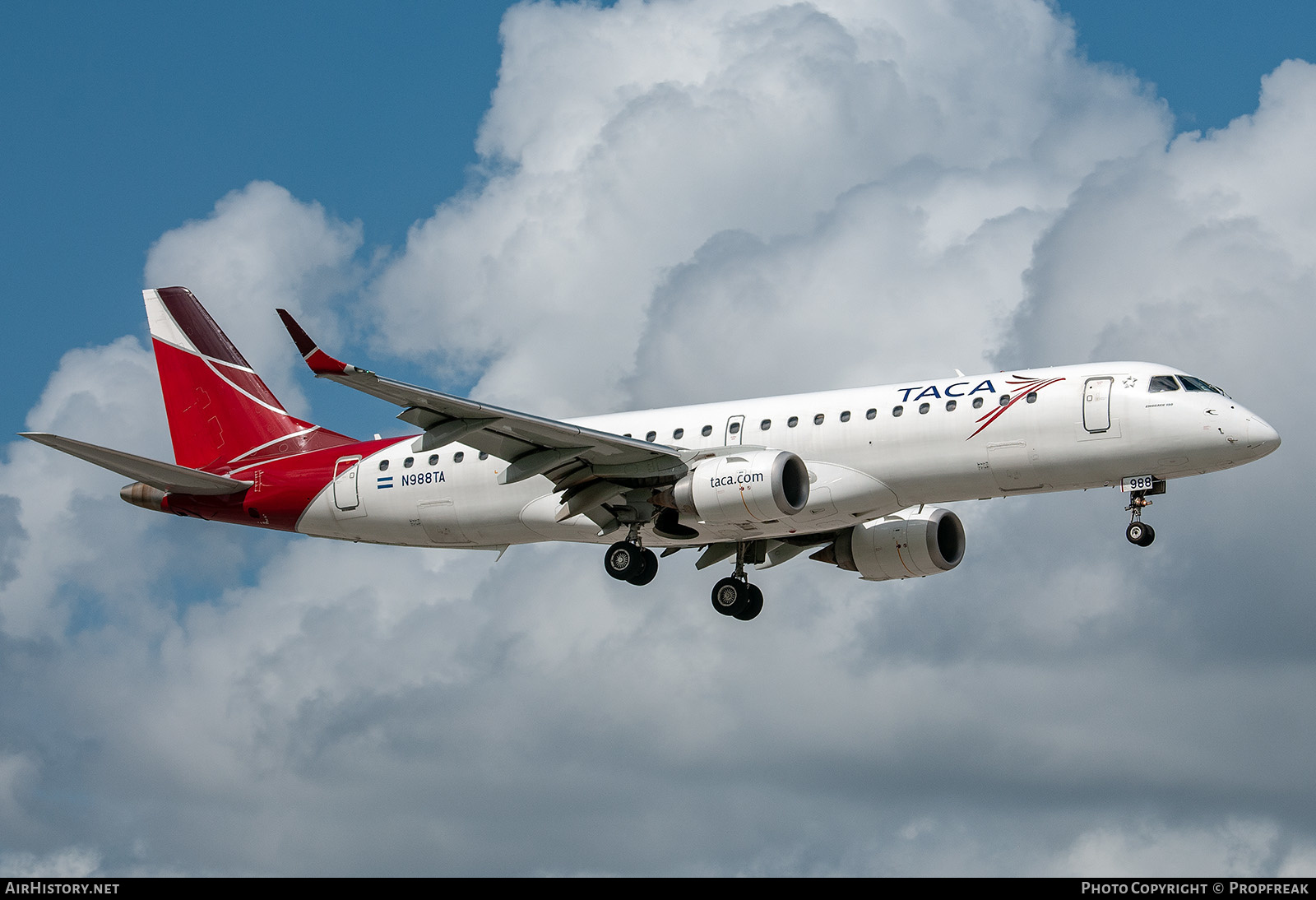 Aircraft Photo of N988TA | Embraer 190AR (ERJ-190-100IGW) | TACA - Transportes Aéreos Centro Americanos | AirHistory.net #614099