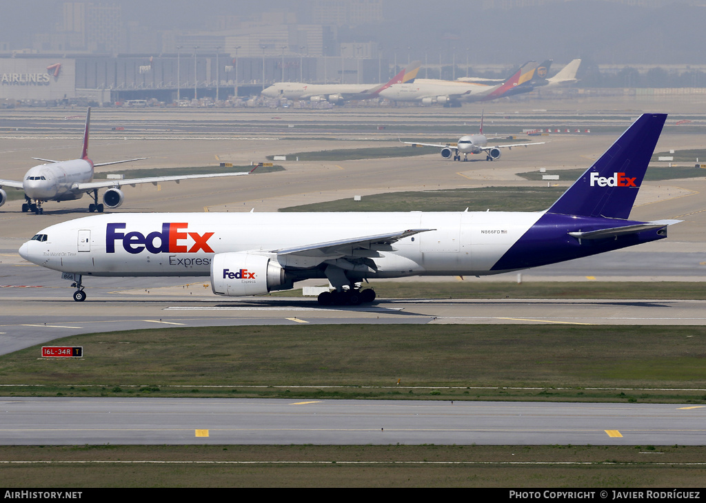 Aircraft Photo of N866FD | Boeing 777-F | FedEx Express | AirHistory.net #614126