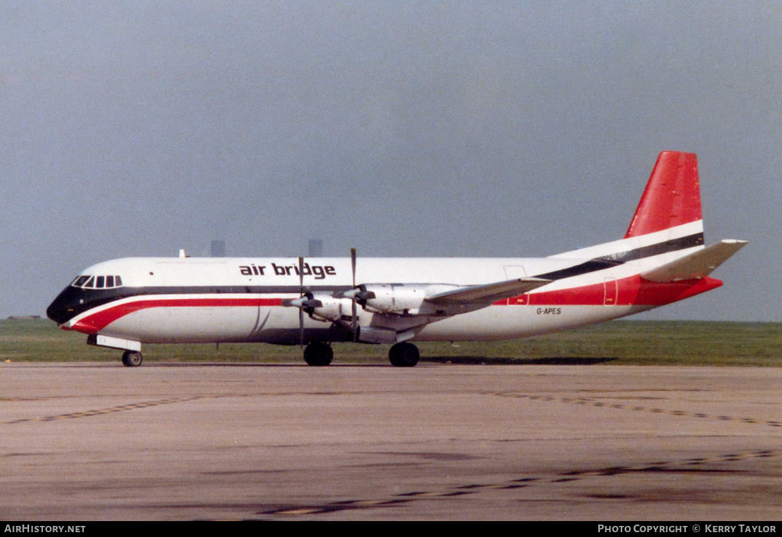 Aircraft Photo of G-APES | Vickers 953C Merchantman | Air Bridge | AirHistory.net #614139