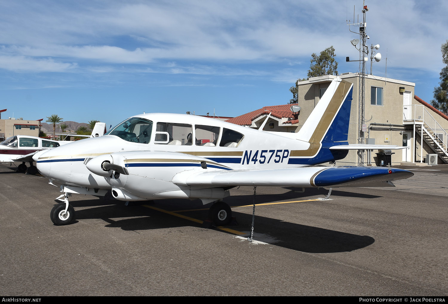 Aircraft Photo of N4575P | Piper PA-23-250 Aztec | AirHistory.net #614158