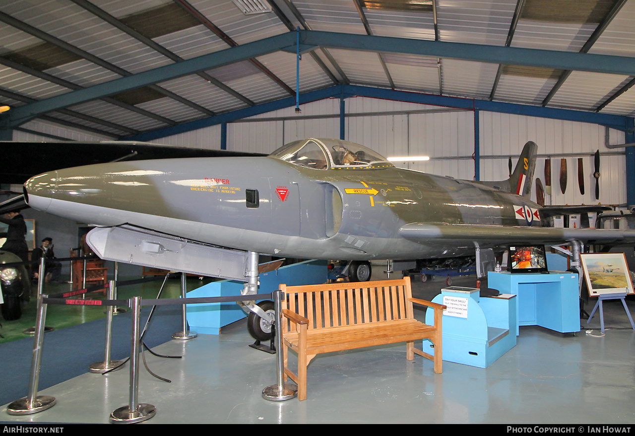 Aircraft Photo of WK281 | Supermarine Swift FR5 | UK - Air Force | AirHistory.net #614181