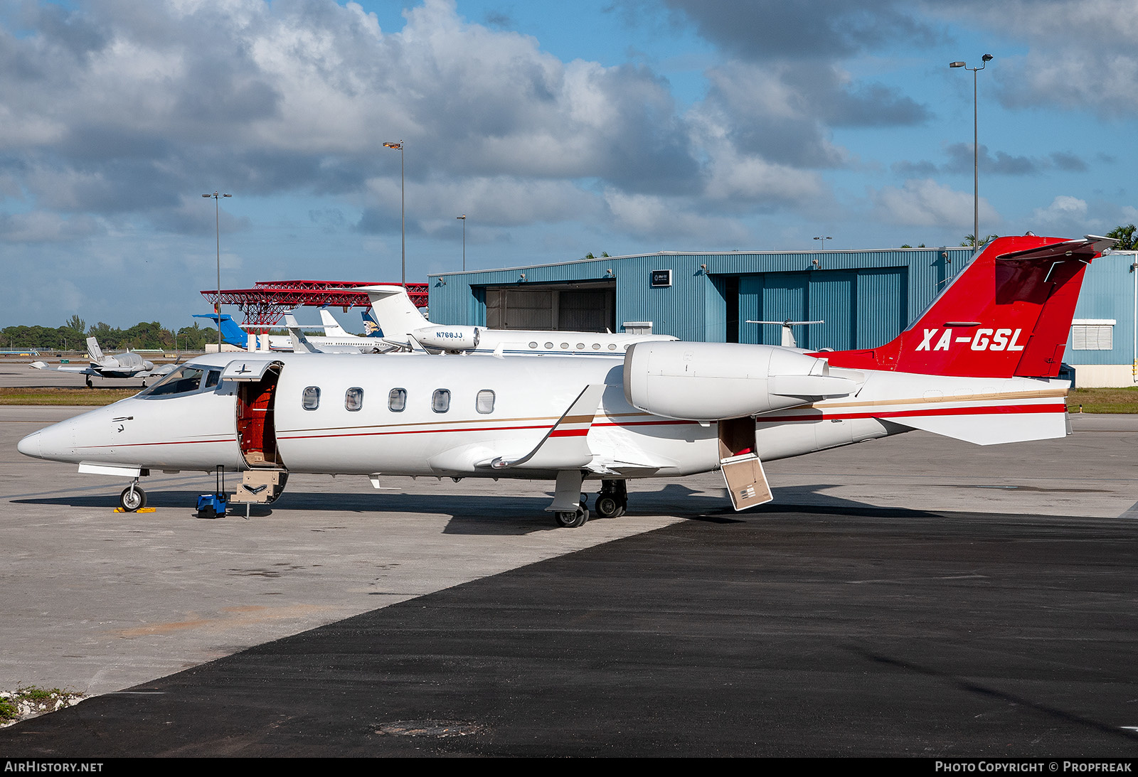 Aircraft Photo of XA-GSL | Learjet 60 | AirHistory.net #614193