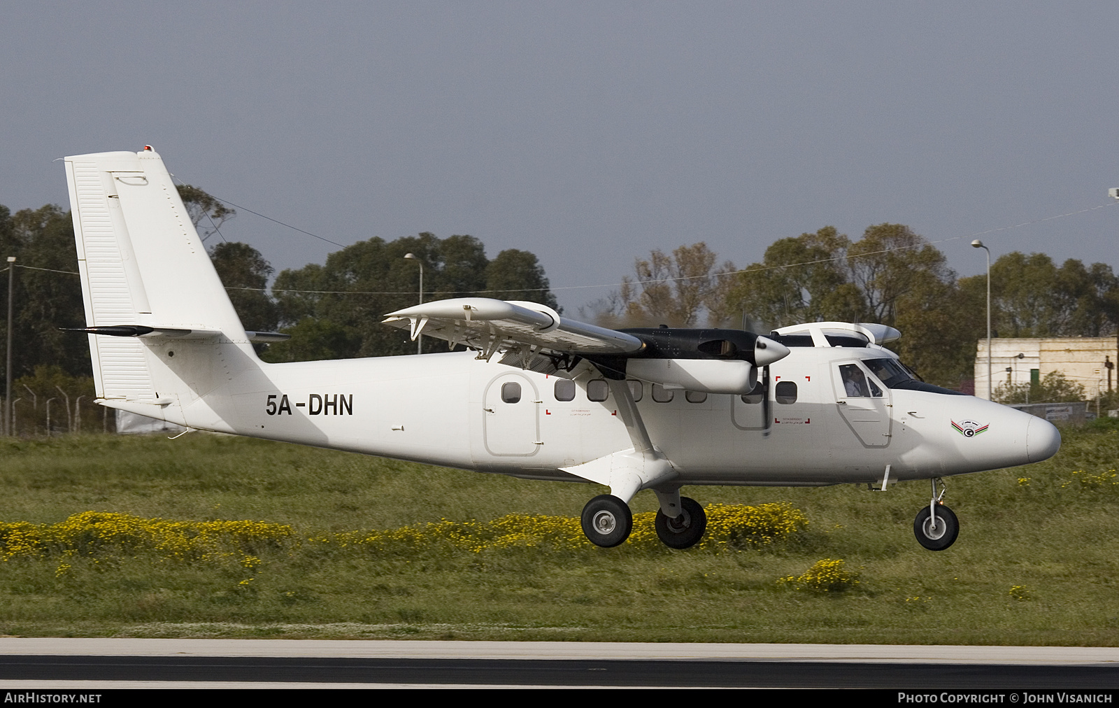 Aircraft Photo of 5A-DHN | De Havilland Canada DHC-6-300 Twin Otter | AirHistory.net #614374