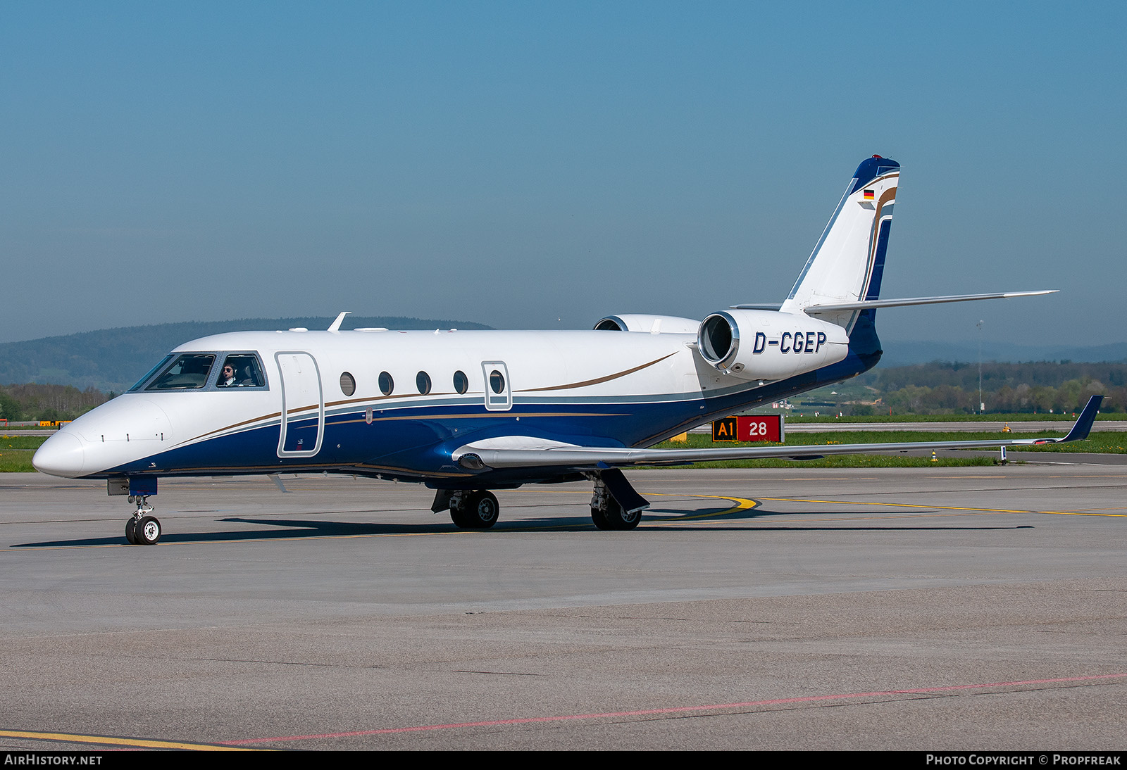 Aircraft Photo of D-CGEP | Gulfstream Aerospace G150 | AirHistory.net #614408