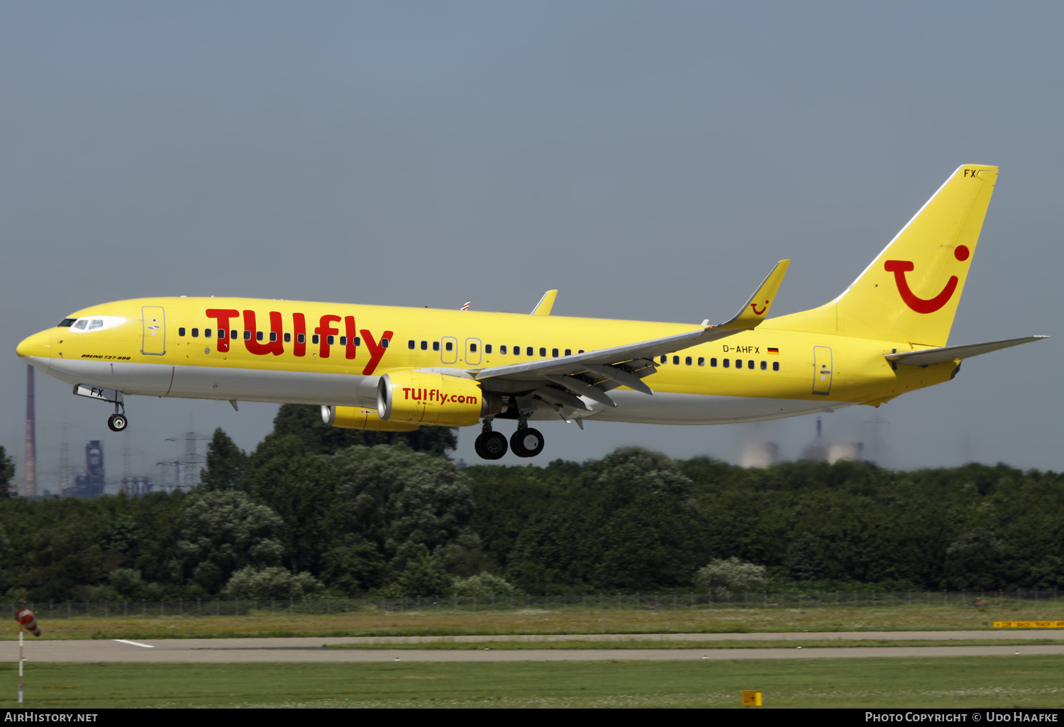 Aircraft Photo of D-AHFX | Boeing 737-8K2 | TUIfly | AirHistory.net #614432