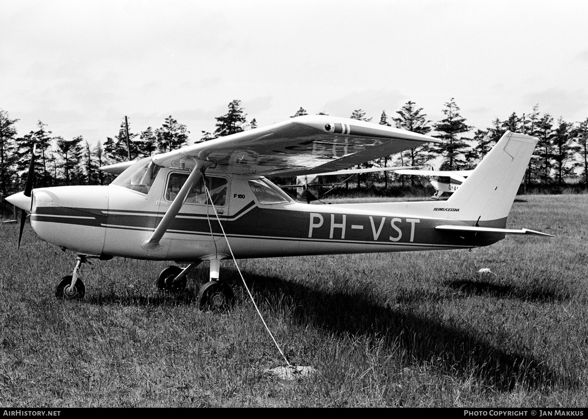 Aircraft Photo of PH-VST | Reims F150M | AirHistory.net #614547