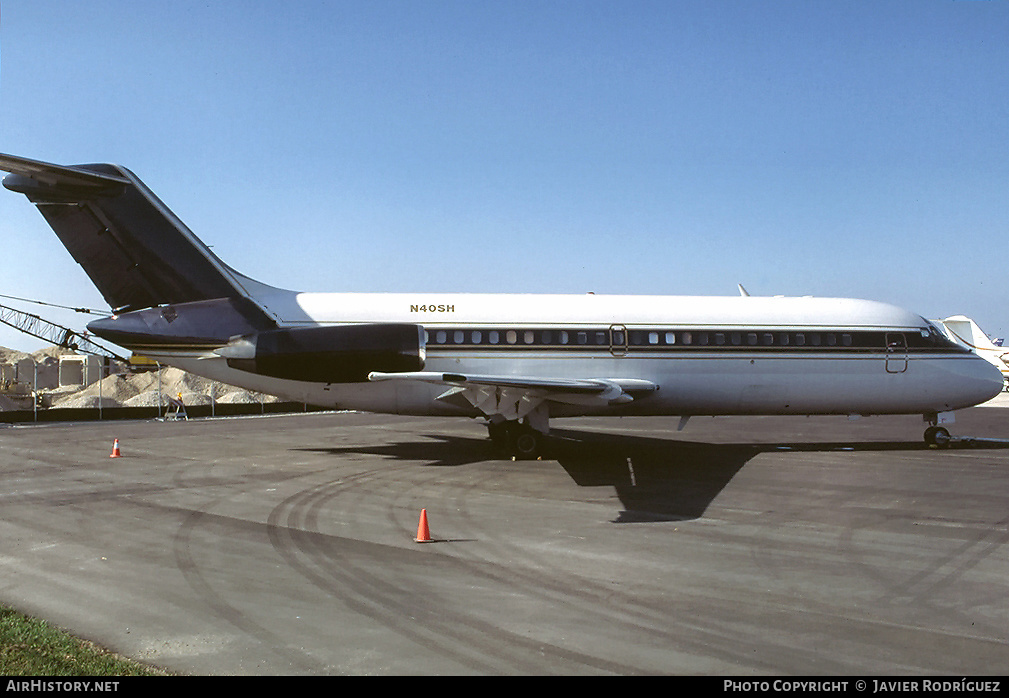 Aircraft Photo of N40SH | Douglas DC-9-15 | AirHistory.net #614610