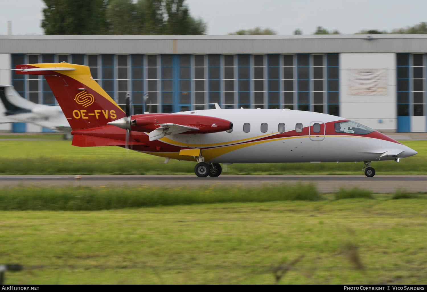 Aircraft Photo of OE-FVS | Piaggio P-180 Avanti | Wind Jet Platinum Line | AirHistory.net #614630