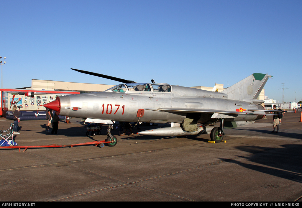 Aircraft Photo of N21EV / 1071 | Mikoyan-Gurevich MiG-21UM | Vietnam - Air Force | AirHistory.net #614635