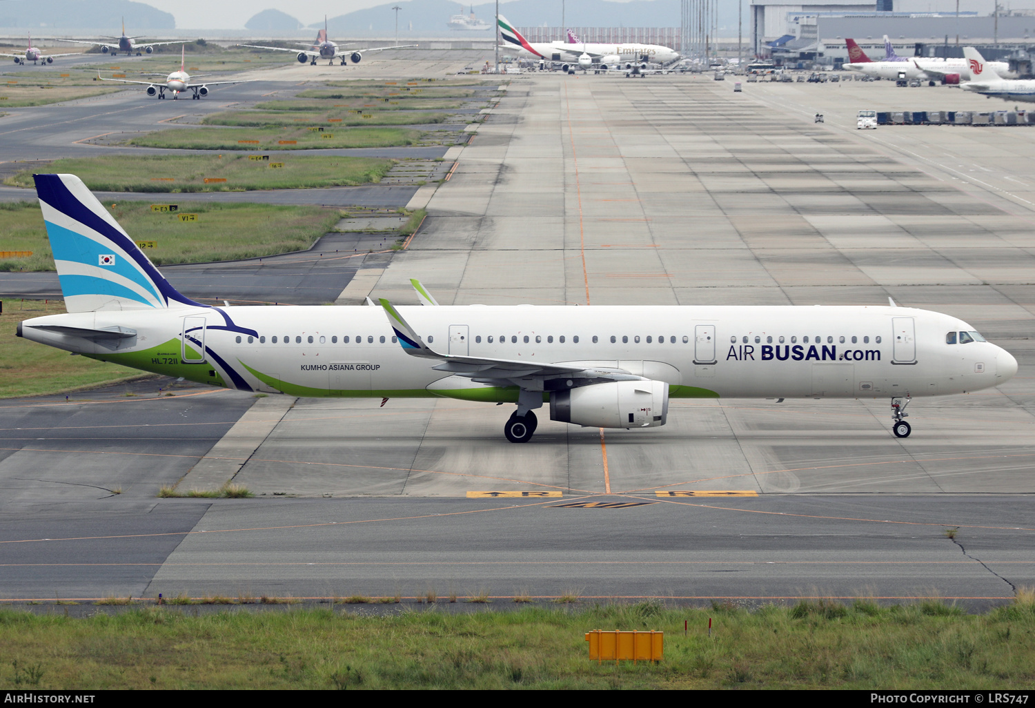 Aircraft Photo of HL7211 | Airbus A321-231 | Air Busan | AirHistory.net #614702