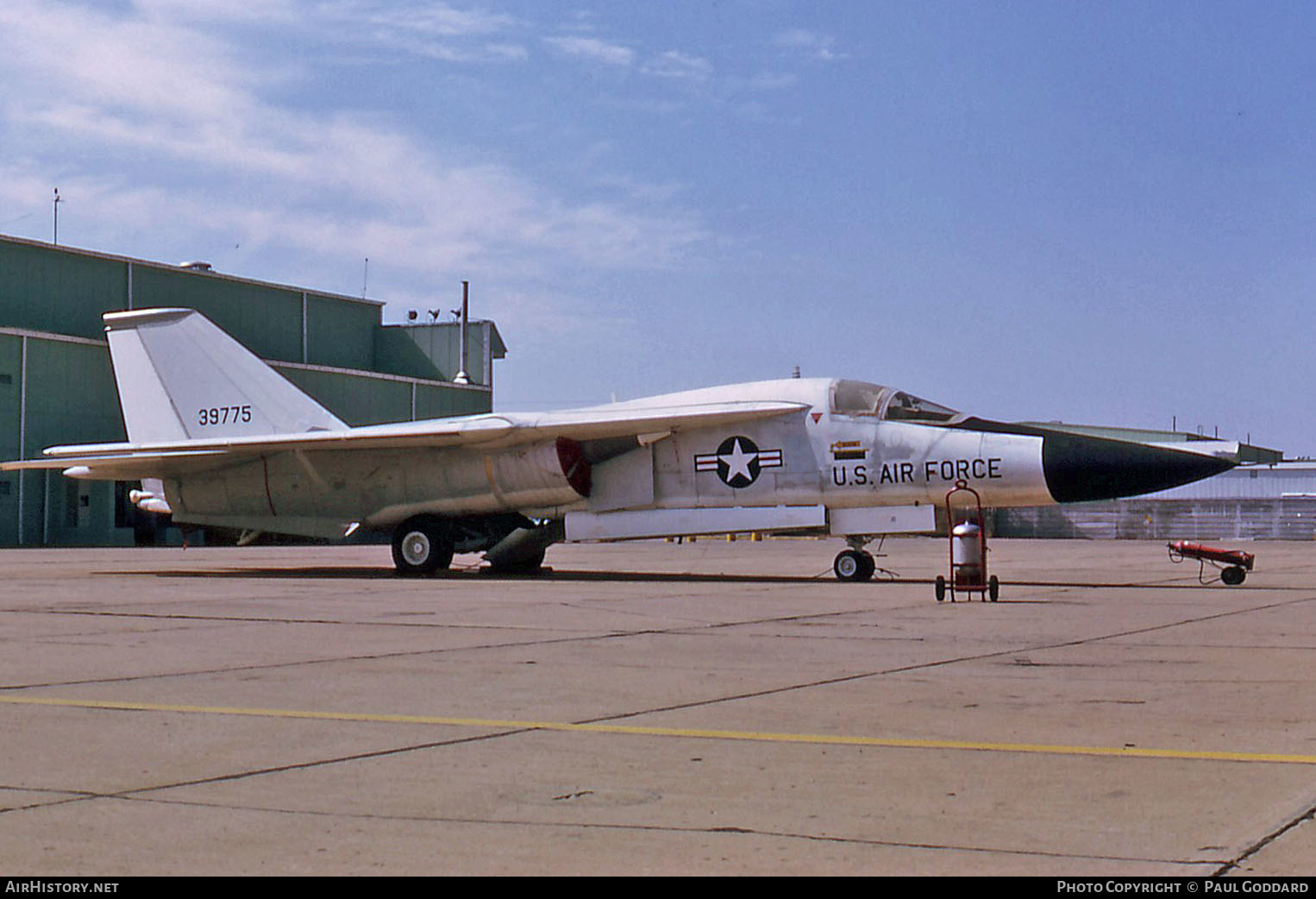 Aircraft Photo of 63-9775 / 39775 | General Dynamics GF-111A Aardvark | USA - Air Force | AirHistory.net #614775