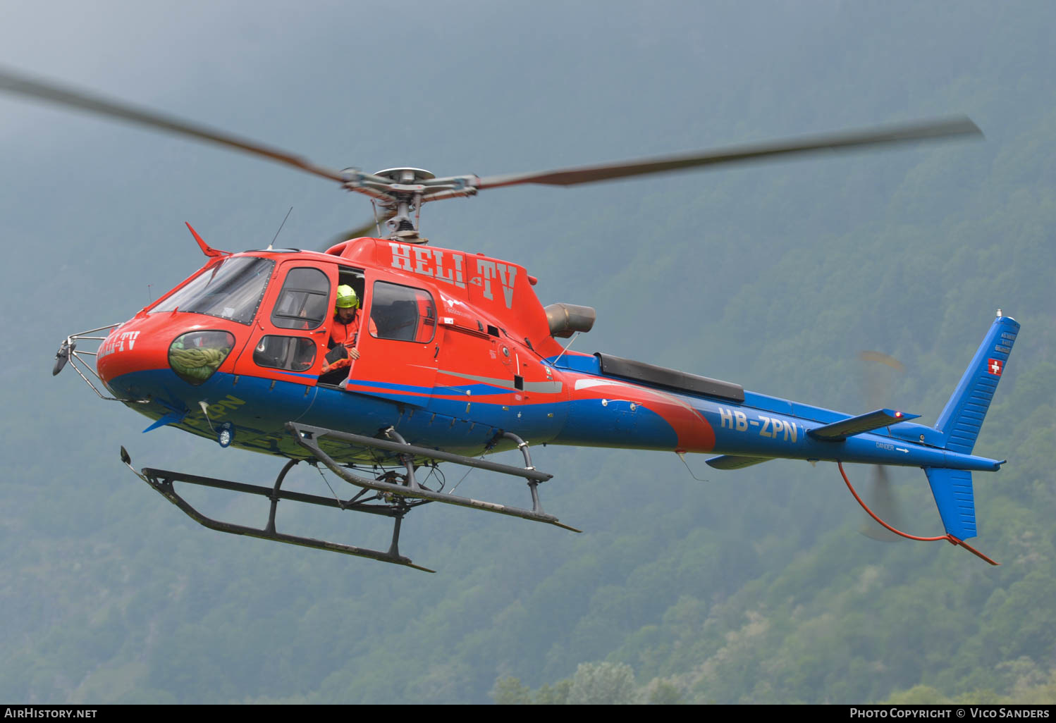 Aircraft Photo of HB-ZPN | Airbus Helicopters AS350-B3 | Heli-TV | AirHistory.net #614905