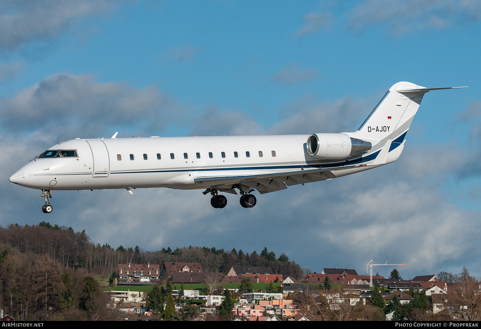 Aircraft Photo of D-AJOY | Bombardier Challenger 850 (CRJ-200SE/CL-600-2B19) | AirHistory.net #615011