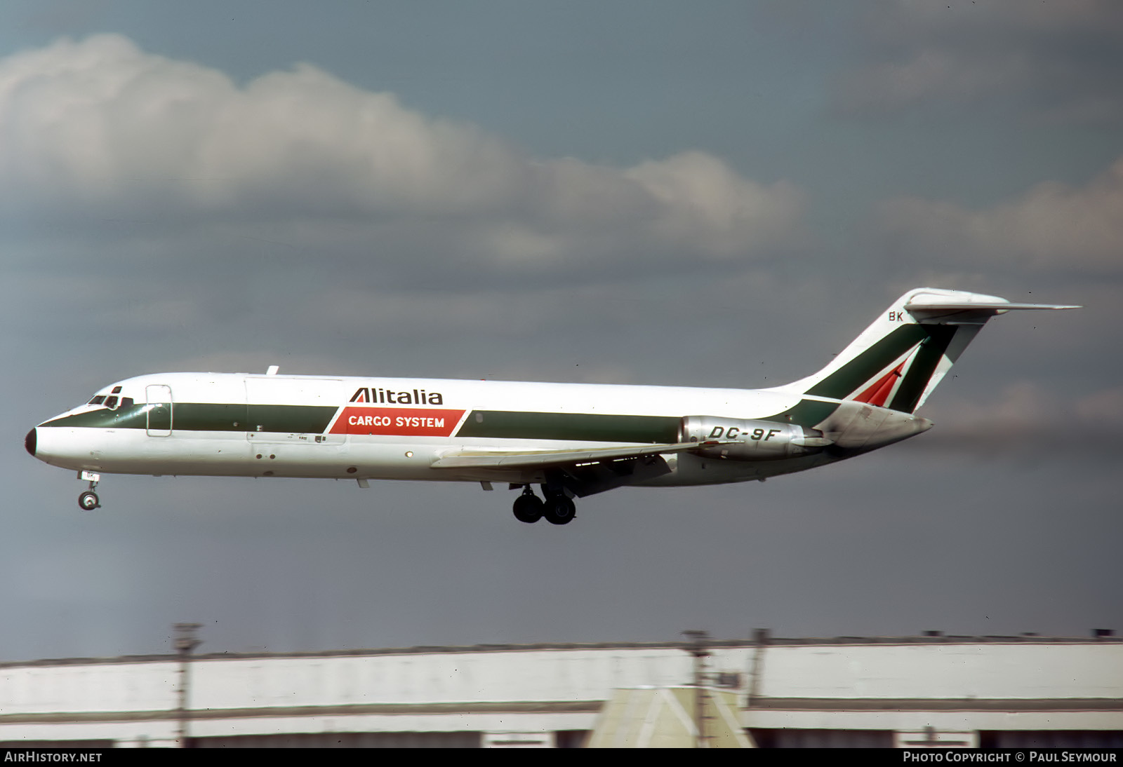 Aircraft Photo of I-DIBK | McDonnell Douglas DC-9-32F | Alitalia Cargo System | AirHistory.net #615014