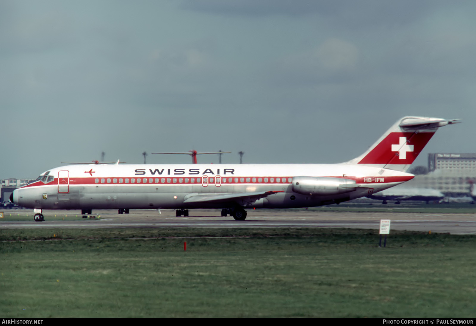 Aircraft Photo of HB-IFM | McDonnell Douglas DC-9-32 | Swissair | AirHistory.net #615024