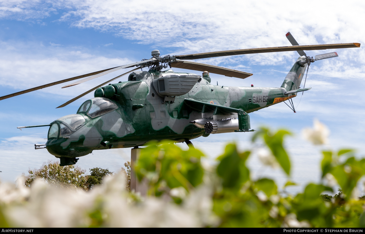 Aircraft Photo of SAH-626 | Mil Mi-24P | Sri Lanka - Air Force | AirHistory.net #615033