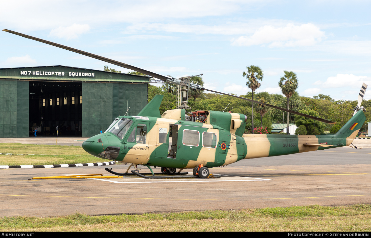 Aircraft Photo of SUH-560 | Bell 212 Twin Two-Twelve | Sri Lanka - Air Force | AirHistory.net #615057