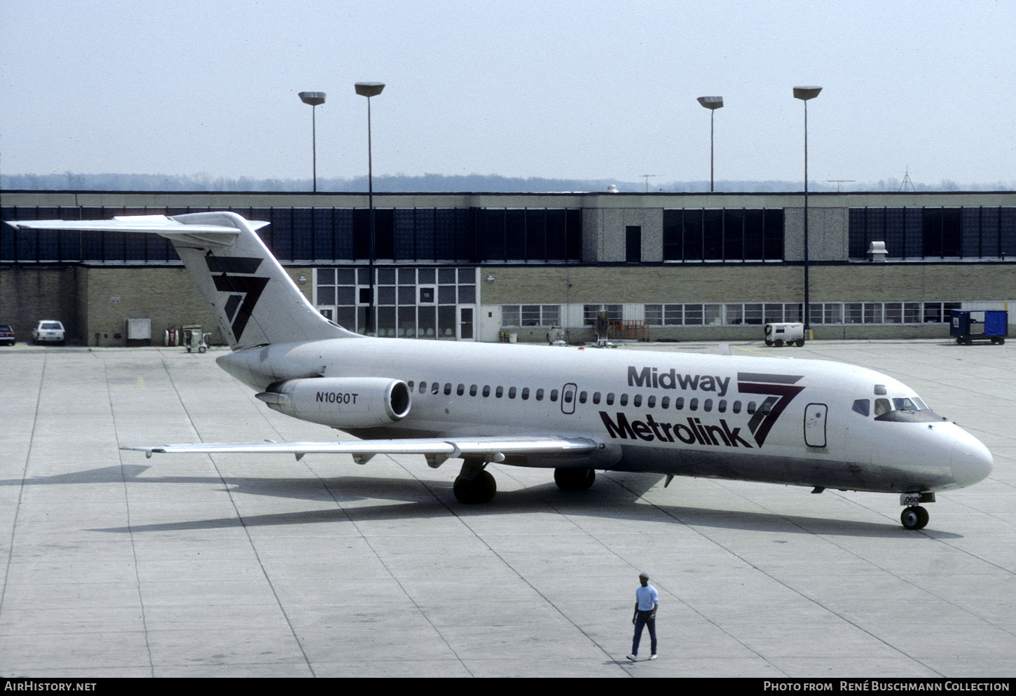 Aircraft Photo of N1060T | Douglas DC-9-15 | Midway Metrolink | AirHistory.net #615101