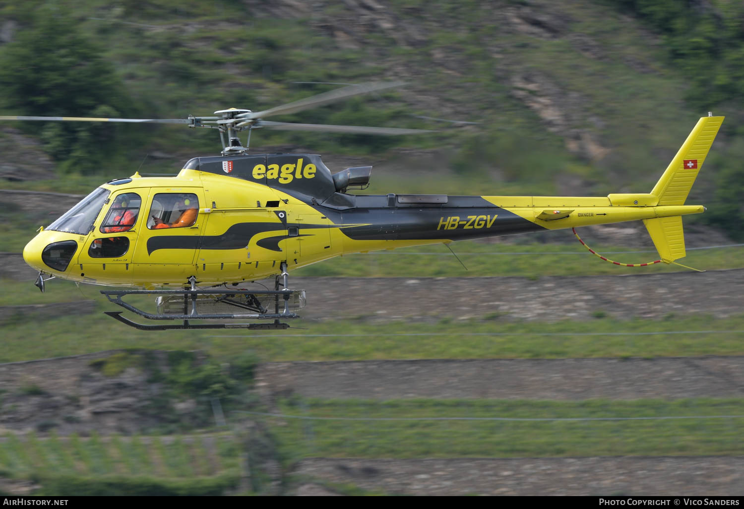 Aircraft Photo of HB-ZGV | Aerospatiale AS-350B-3 Ecureuil | Eagle Helicopter | AirHistory.net #615186