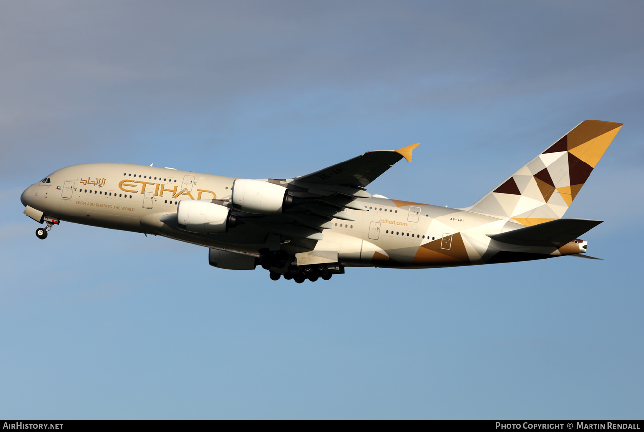 Aircraft Photo of A6-API | Airbus A380-861 | Etihad Airways | AirHistory.net #615188