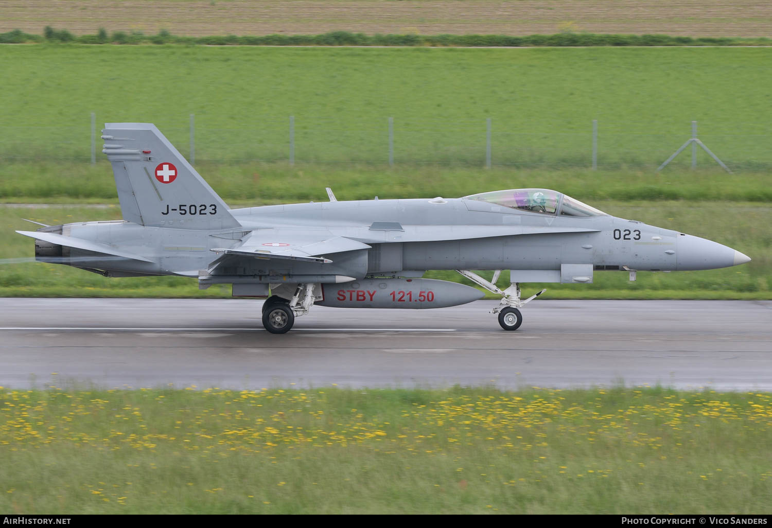 Aircraft Photo of J-5023 | McDonnell Douglas F/A-18C Hornet | Switzerland - Air Force | AirHistory.net #615356