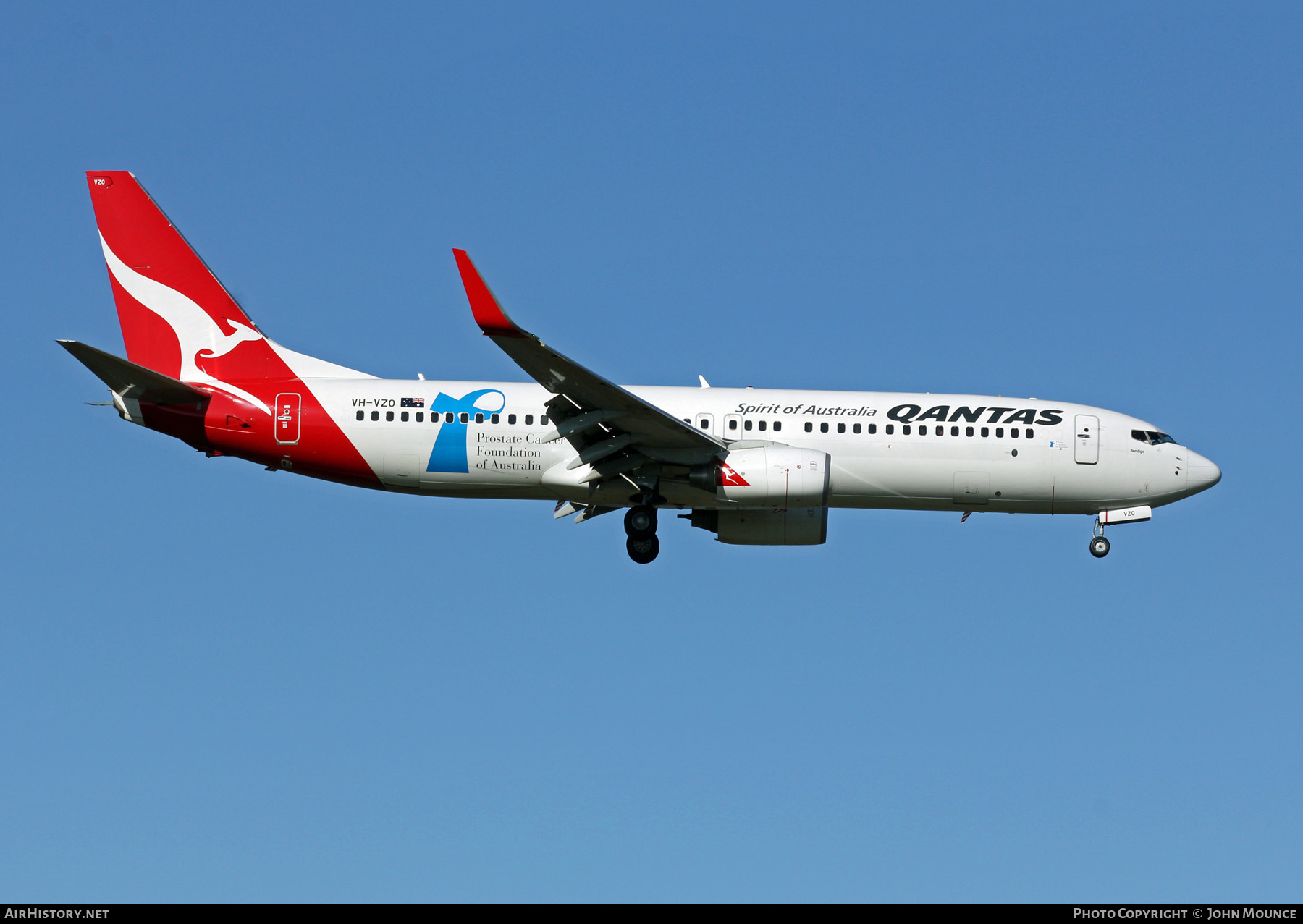 Aircraft Photo of VH-VZO | Boeing 737-838 | Qantas | AirHistory.net #615372