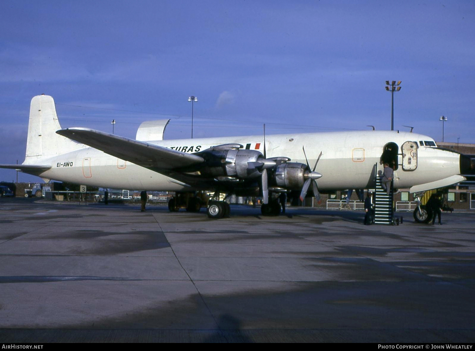Aircraft Photo of EI-AWO | Douglas DC-7B(F) | Aer Turas | AirHistory.net #615404