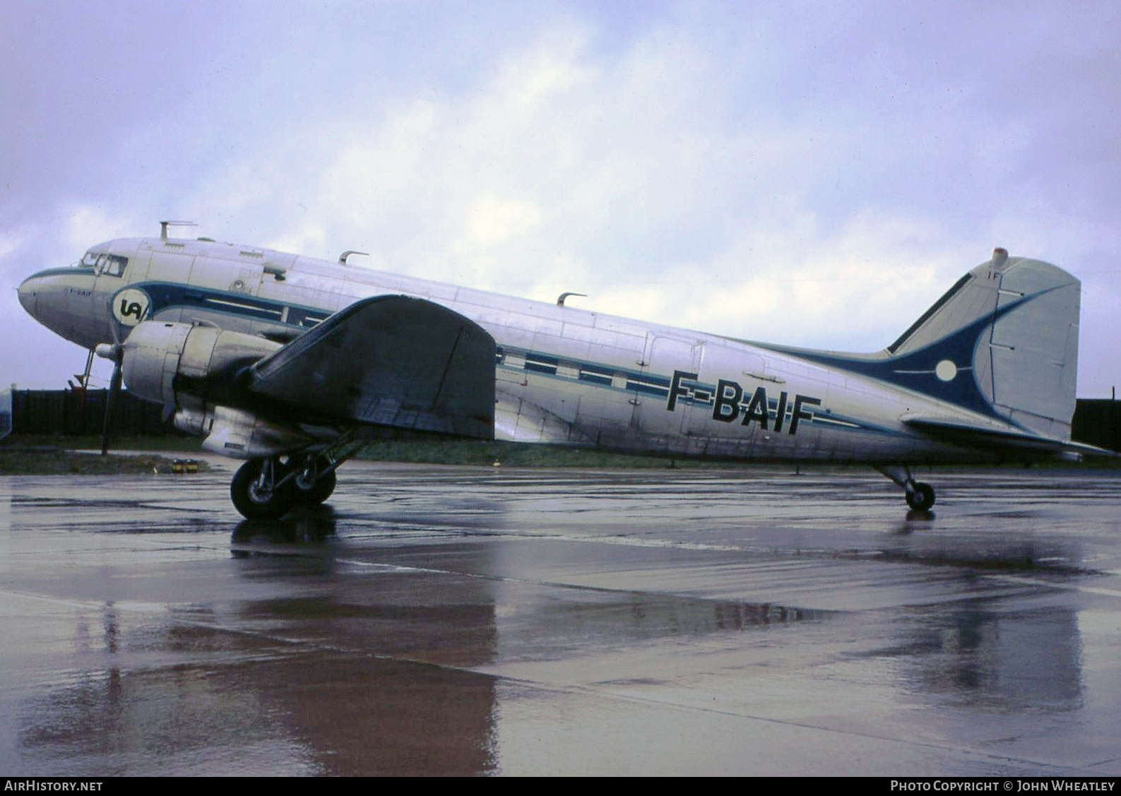 Aircraft Photo of F-BAIF | Douglas C-47B Skytrain | Uni-Air | AirHistory.net #615520