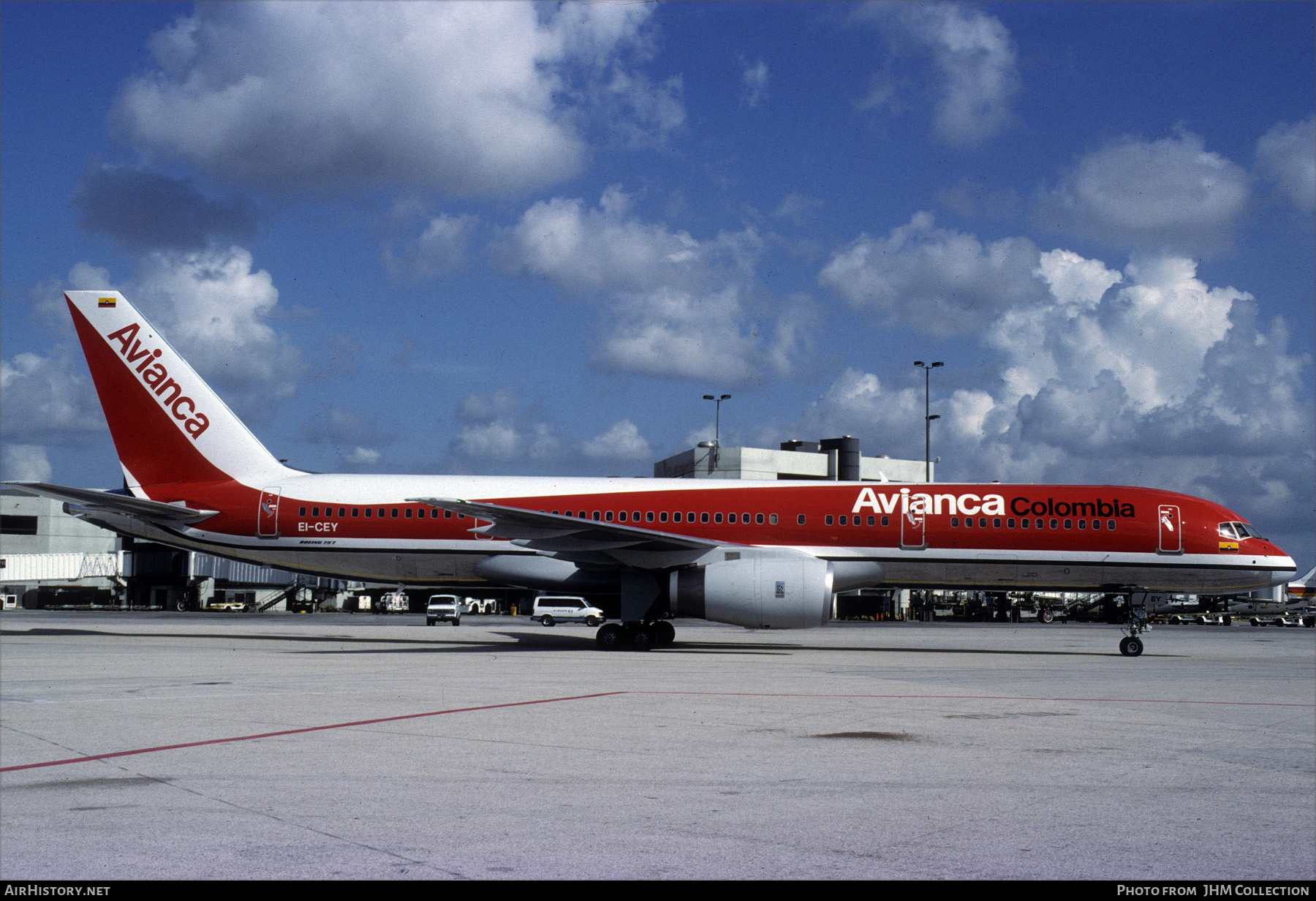Aircraft Photo of EI-CEY | Boeing 757-2Y0 | Avianca | AirHistory.net #615574