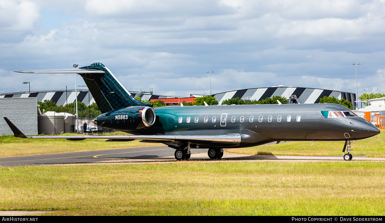 Aircraft Photo of N5883 | Bombardier Global 6500 (BD-700-1A10) | AirHistory.net #615618
