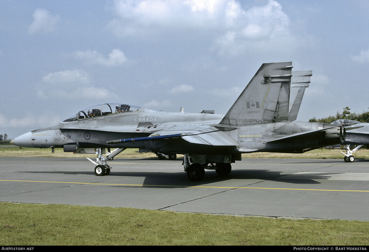 Aircraft Photo of 188922 | McDonnell Douglas CF-188B Hornet | Canada - Air Force | AirHistory.net #615636