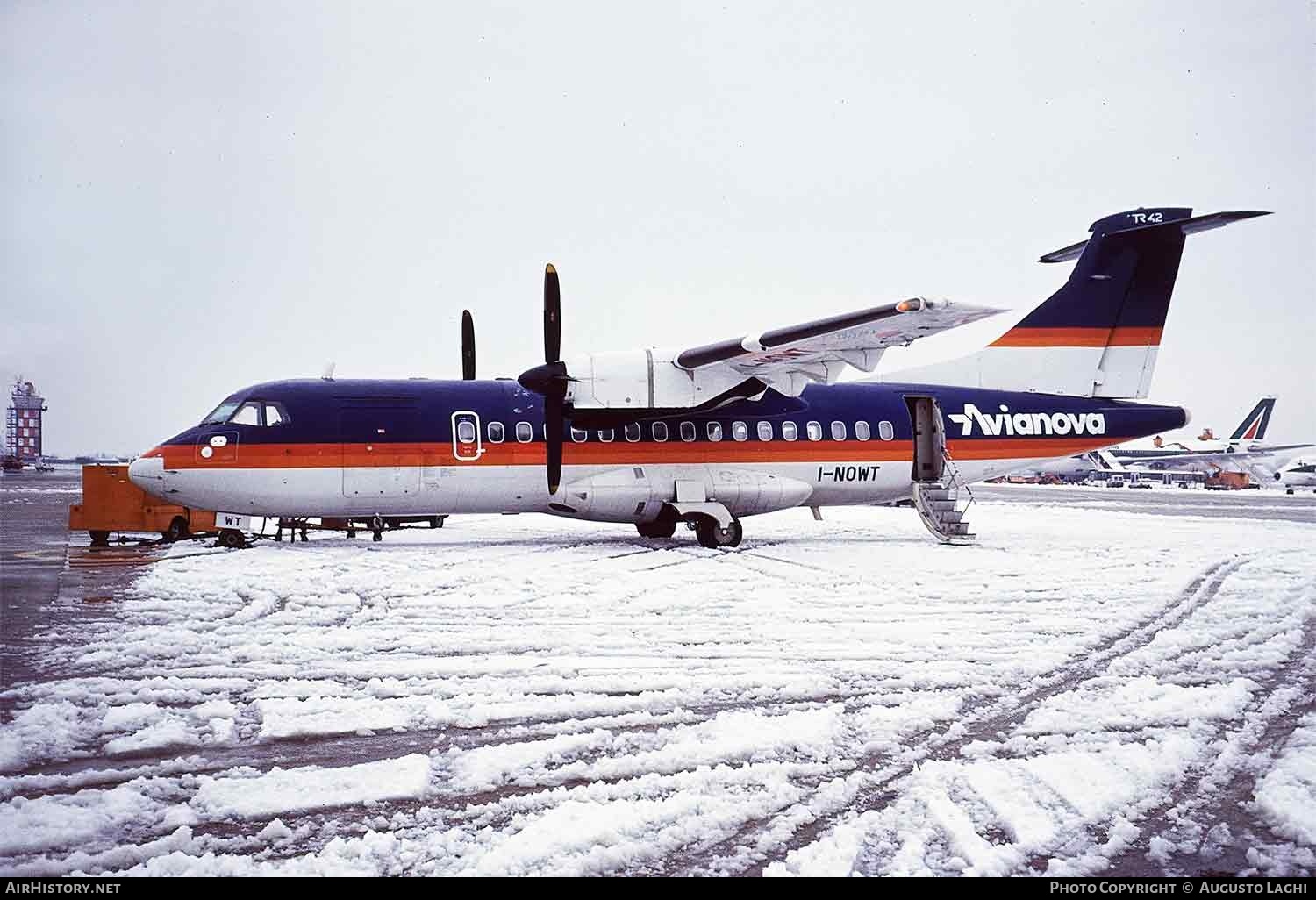 Aircraft Photo of I-NOWT | ATR ATR-42-300 | Avianova | AirHistory.net #615684