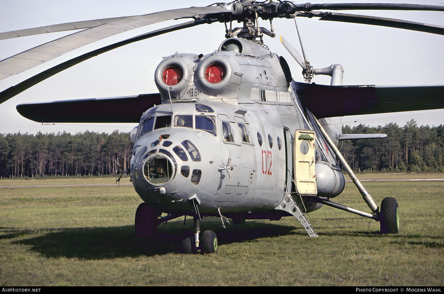 Aircraft Photo of 02 red | Mil Mi-6 | Russia - Air Force | AirHistory.net #615713