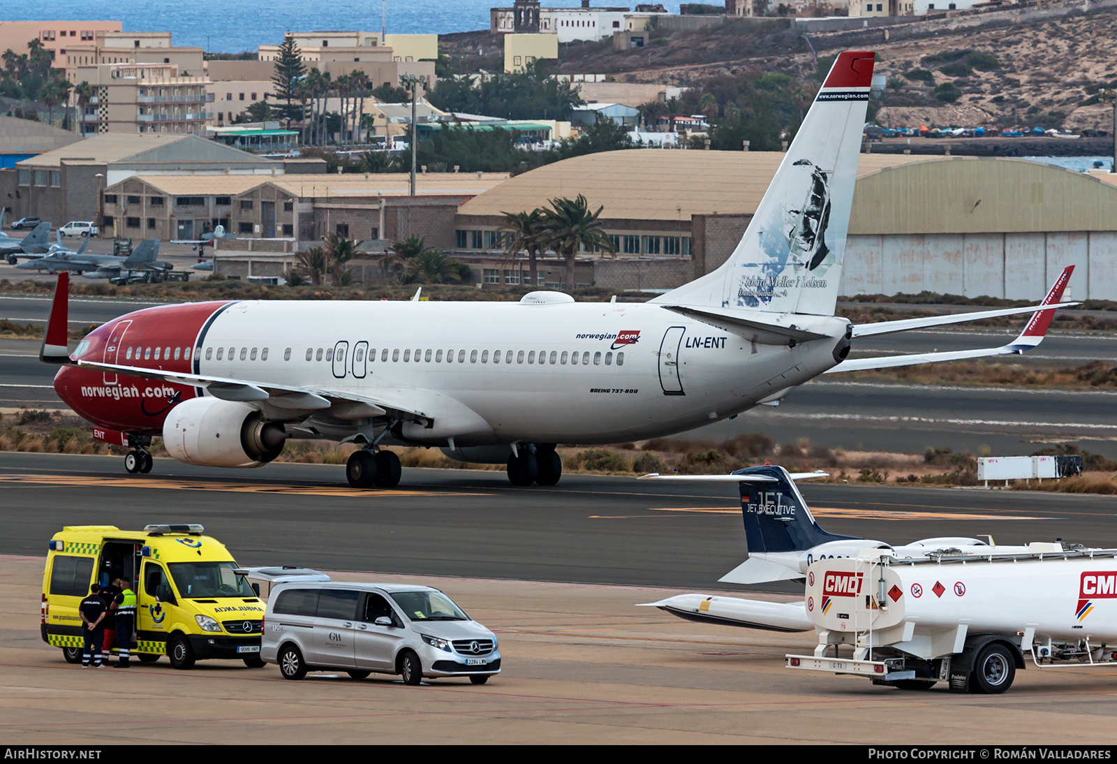 Aircraft Photo of LN-ENT | Boeing 737-8JP | Norwegian | AirHistory.net #615799