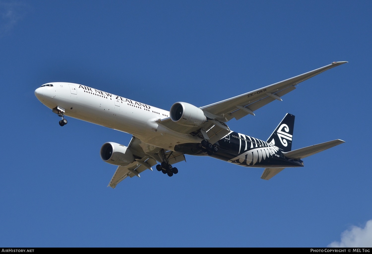 Aircraft Photo of ZK-OKR | Boeing 777-319/ER | Air New Zealand | AirHistory.net #615834
