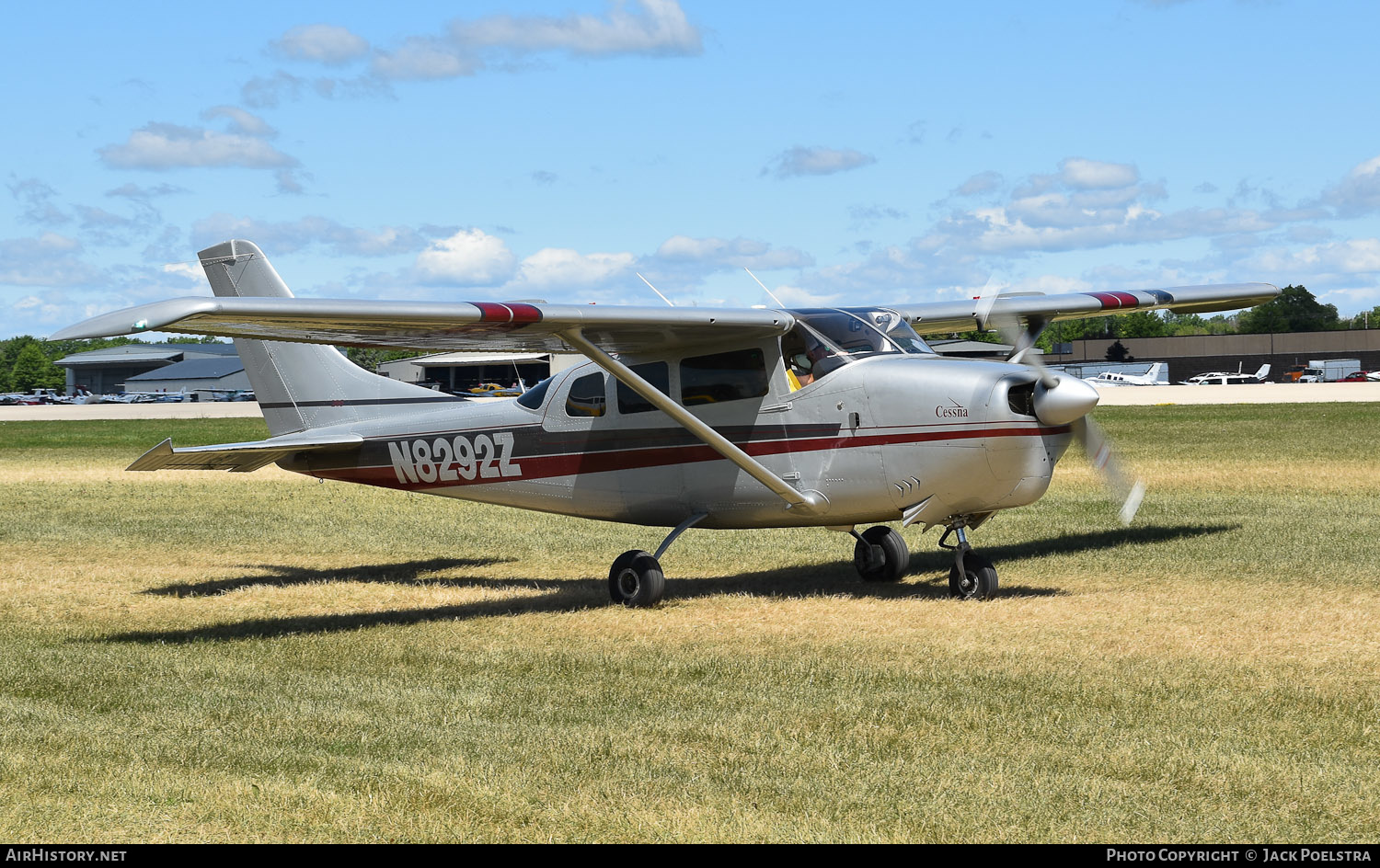 Aircraft Photo of N8292Z | Cessna 210-5 | AirHistory.net #615875