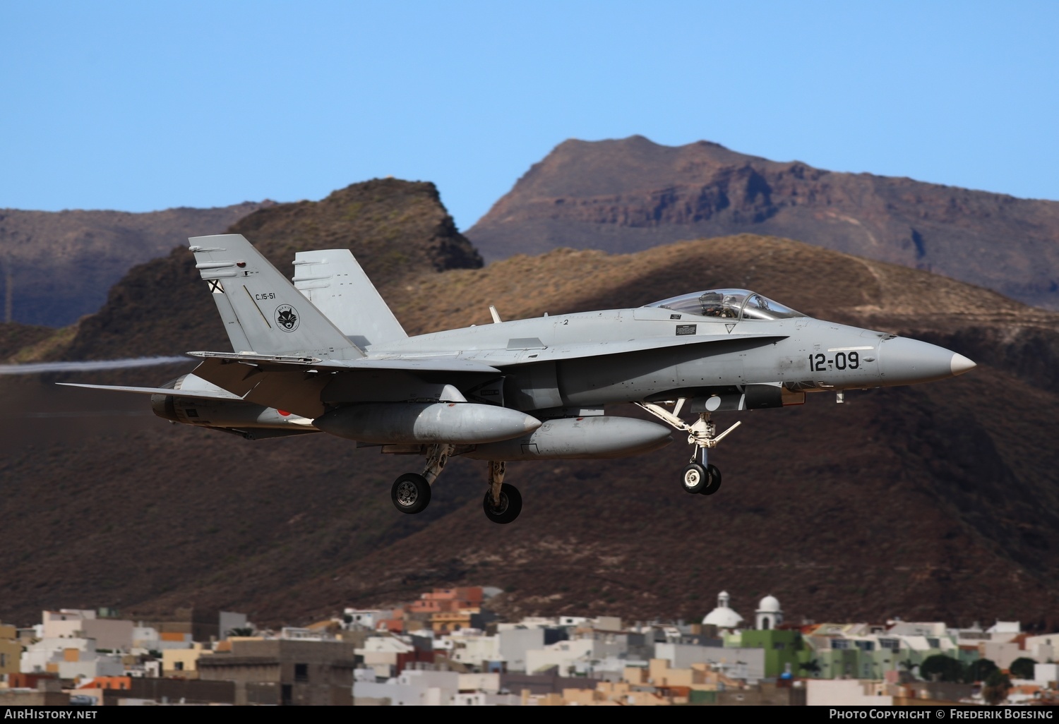 Aircraft Photo of C.15-51 | McDonnell Douglas EF-18M Hornet | Spain - Air Force | AirHistory.net #615897