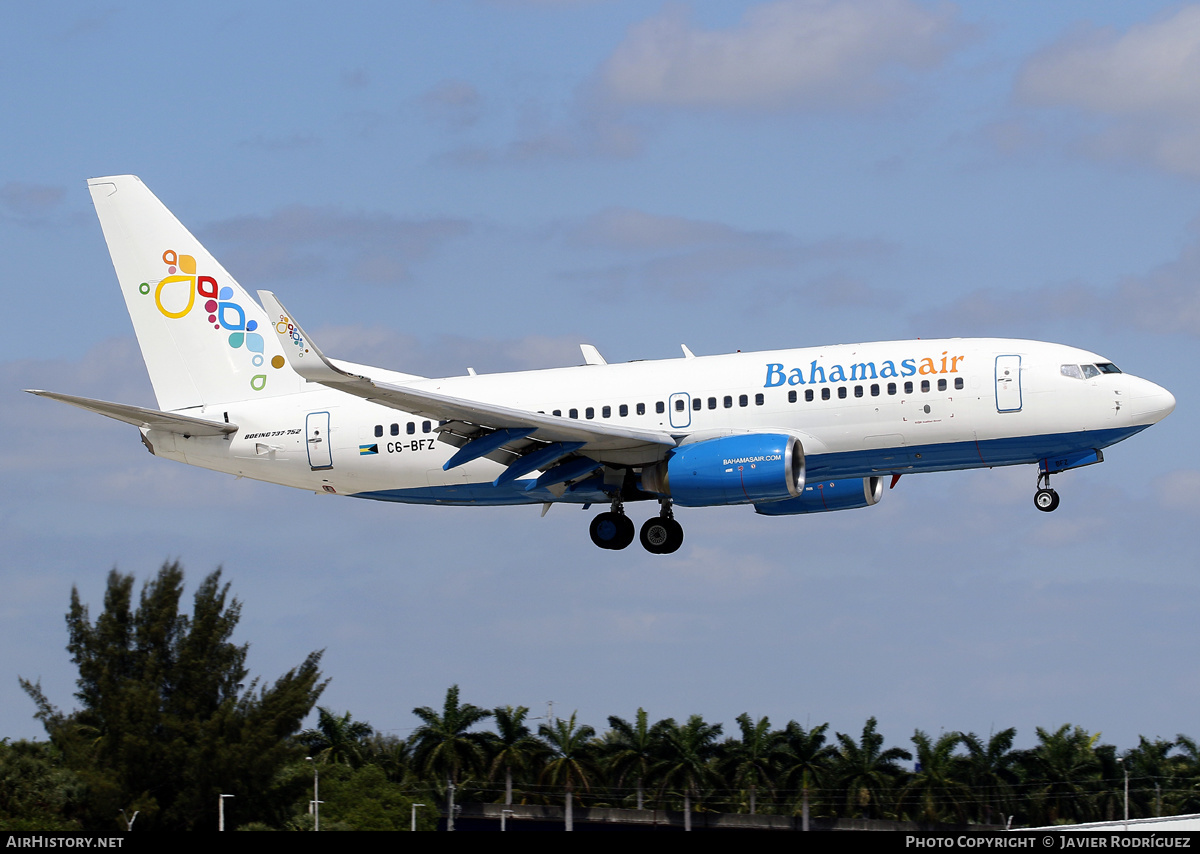 Aircraft Photo of C6-BFZ | Boeing 737-752 | Bahamasair | AirHistory.net #615946