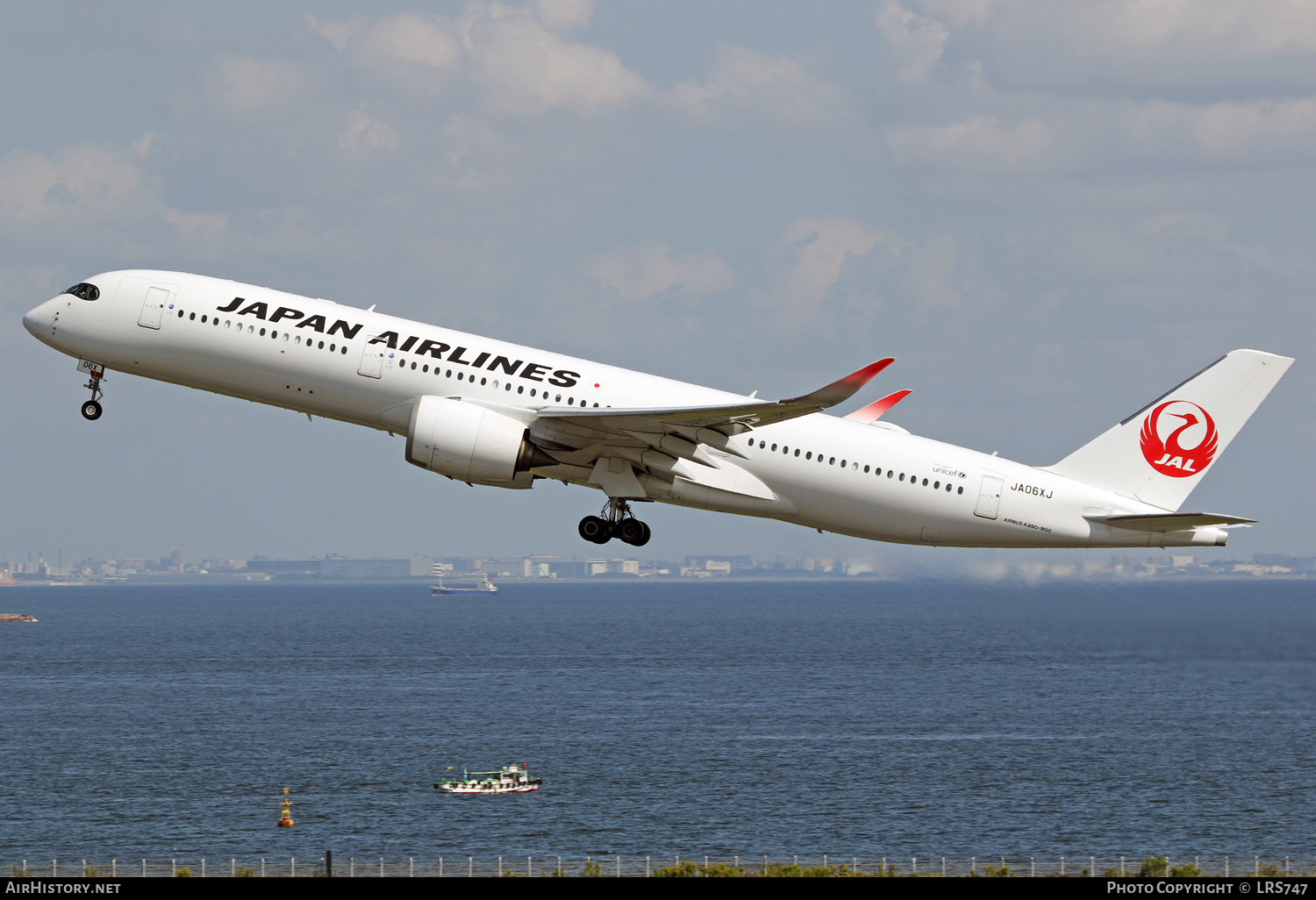 Aircraft Photo of JA06XJ | Airbus A350-941 | Japan Airlines - JAL | AirHistory.net #615999