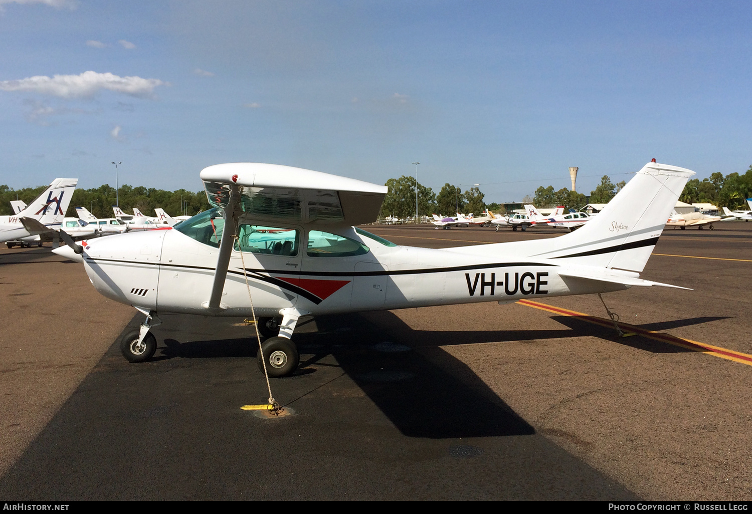 Aircraft Photo of VH-UGE | Cessna 182P Skylane | AirHistory.net #616106