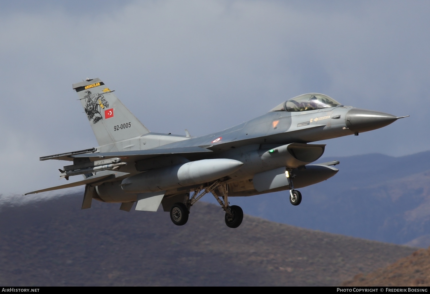Aircraft Photo of 92-0005 | Lockheed F-16CG Fighting Falcon | Turkey - Air Force | AirHistory.net #616168