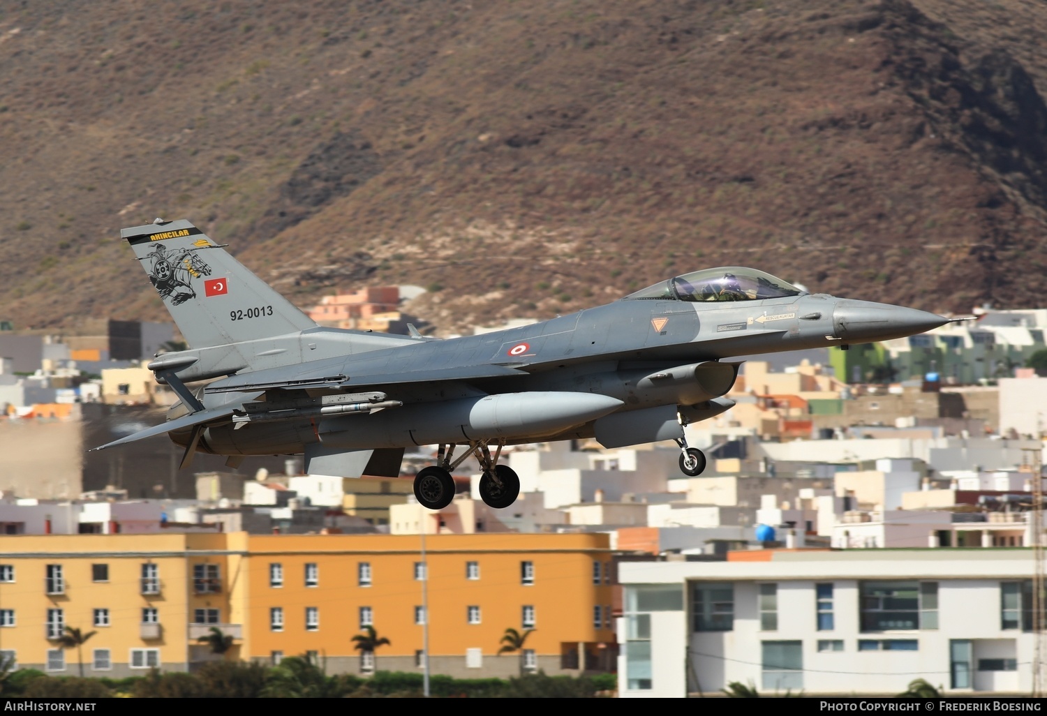 Aircraft Photo of 92-0013 | General Dynamics F-16C Fighting Falcon | Turkey - Air Force | AirHistory.net #616170