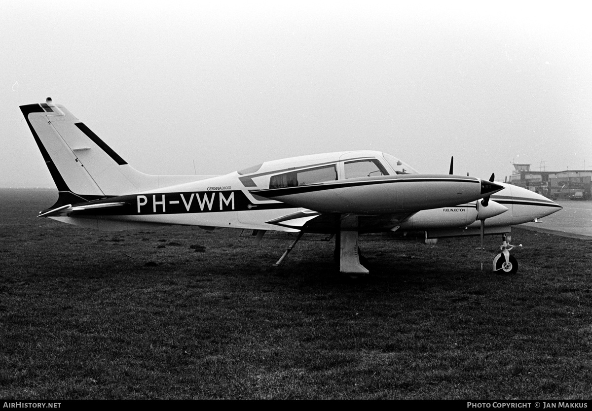 Aircraft Photo of PH-VWM | Cessna 310R II | AirHistory.net #616184