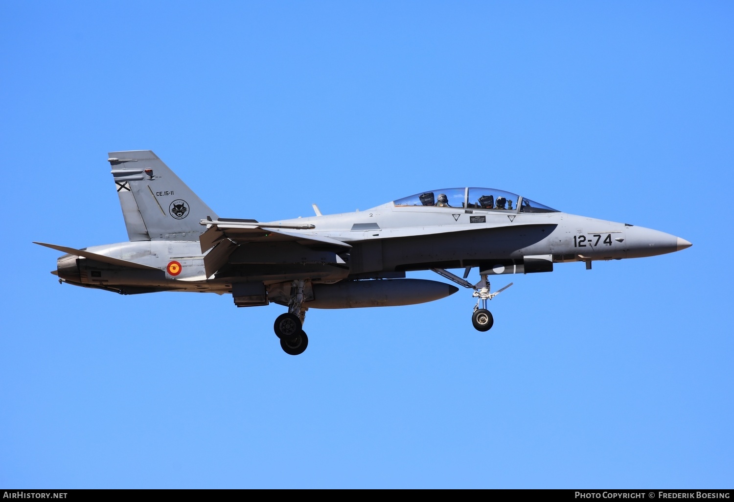 Aircraft Photo of CE15-11 | McDonnell Douglas EF-18B Hornet | Spain - Air Force | AirHistory.net #616231