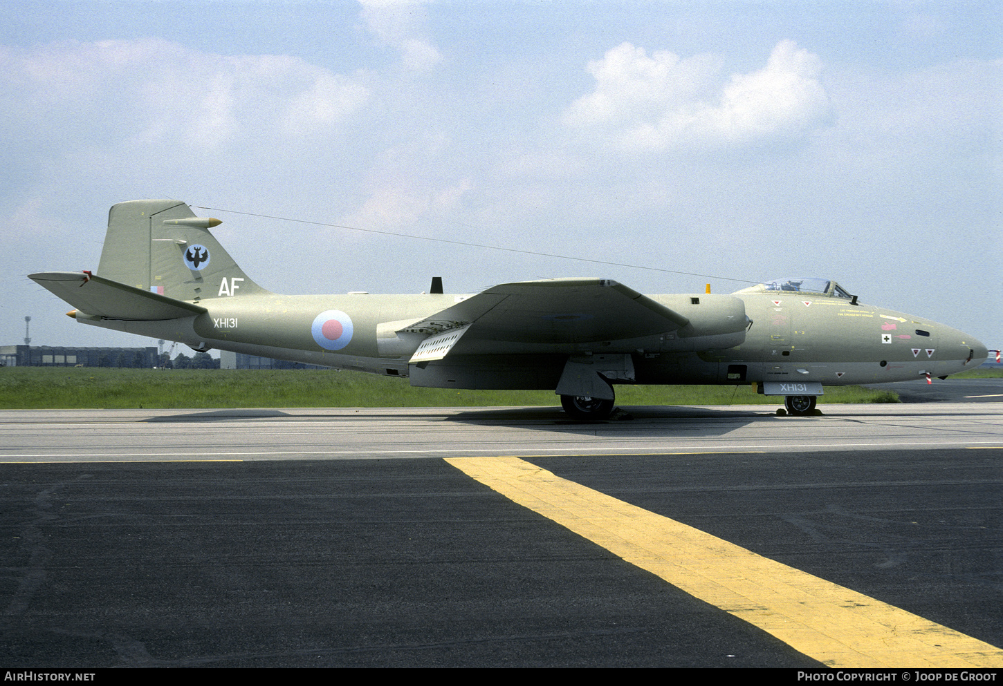 Aircraft Photo of XH131 | English Electric Canberra PR9 | UK - Air Force | AirHistory.net #616363
