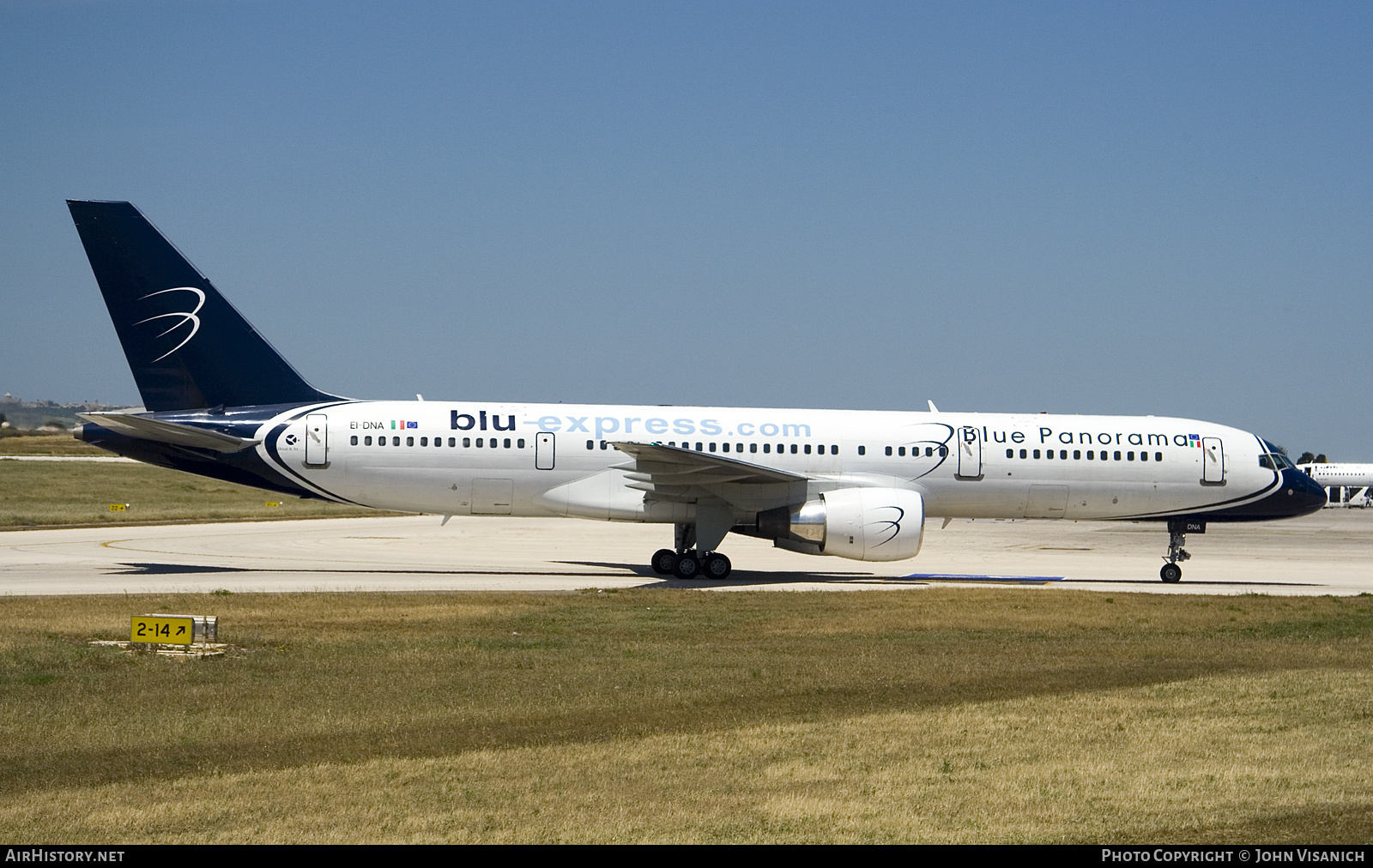 Aircraft Photo of EI-DNA | Boeing 757-231 | Blue Panorama Airlines | AirHistory.net #616419