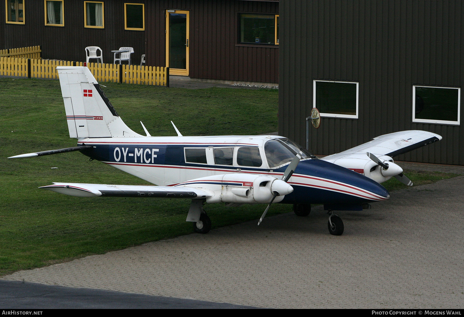 Aircraft Photo of OY-MCF | Piper PA-34-200 Seneca | AirHistory.net #616424