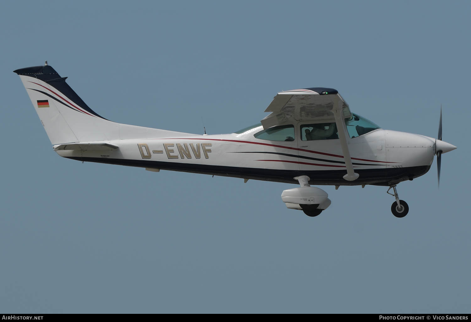 Aircraft Photo of D-ENVF | Cessna 182Q Skylane | AirHistory.net #616454